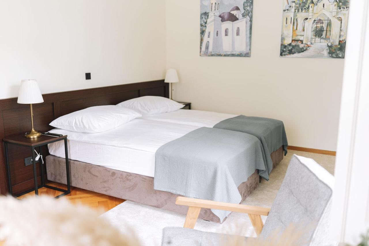 Bed and Breakfast Dvorac Jankovic Suhopolje Exterior foto