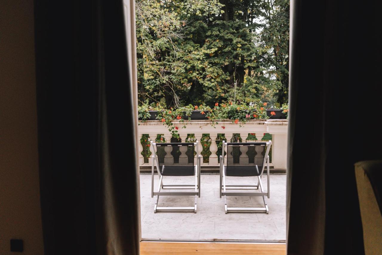 Bed and Breakfast Dvorac Jankovic Suhopolje Exterior foto